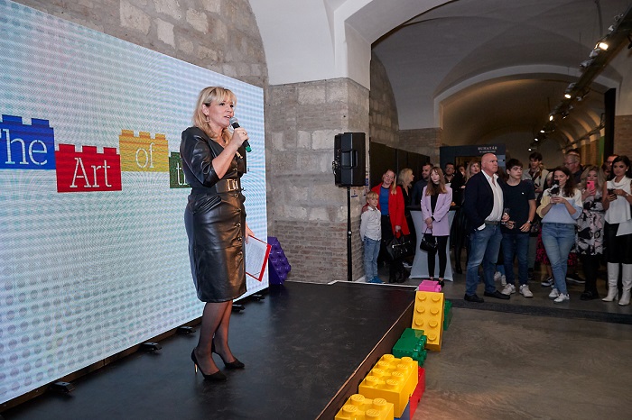 Meghosszabbították a budapesti LEGO művészeti kiállítást