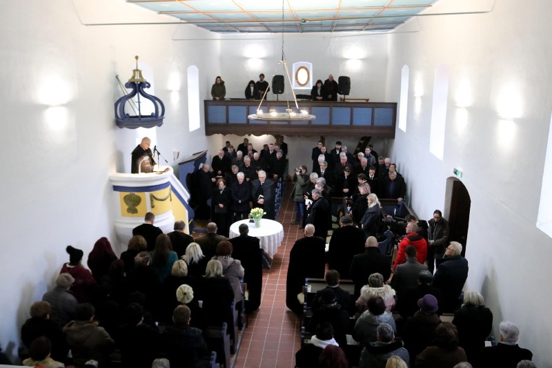 „Az ünnep az élet rangja…” – vallja Márai Sándor