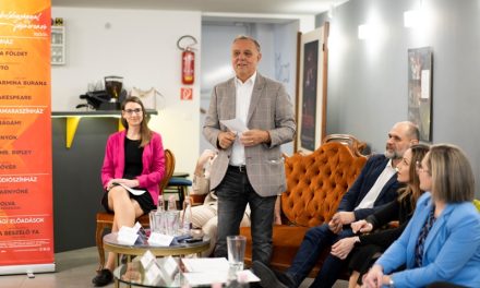 13 kecskeméti színházi bemutató! – 2023/24-es évad
