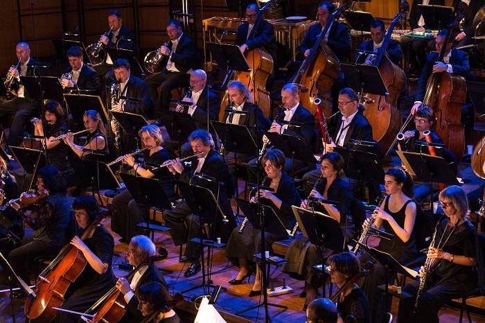 A sötétből a fényre – A Nemzeti Filharmonikusok húsvéti hangversenye