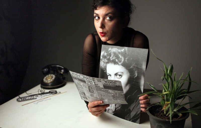 PAPER CUT – Yael Rasooly vendégjátéka a Cirókában