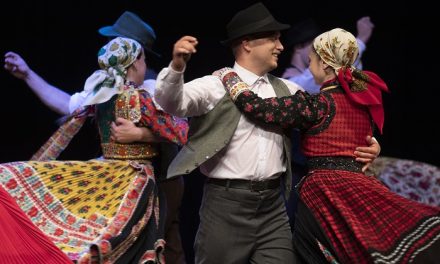 Erdélyben vendégszerepel a Duna Művészegyüttes