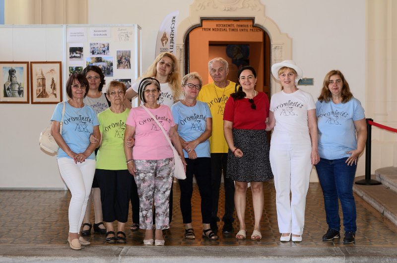 Kecskemét az Örömfestők szemével – Kiállítás a Városházán