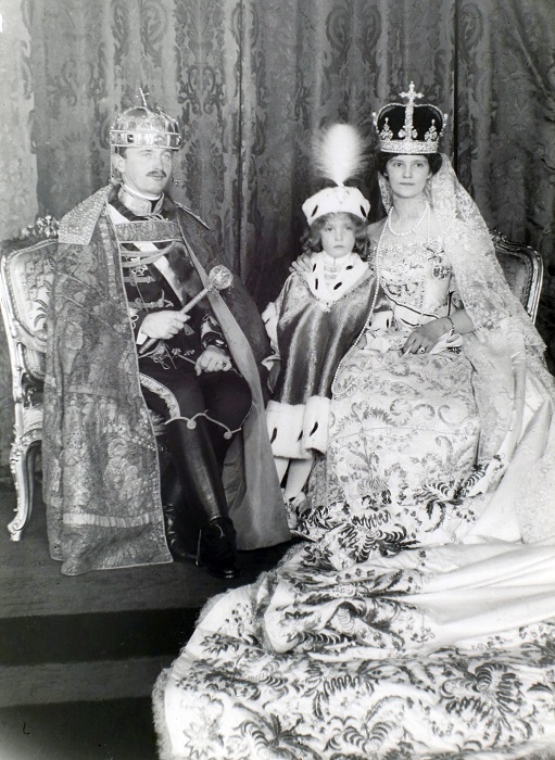 Soha nem látott fényképek Habsburg Ottó különleges életéről