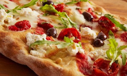 A kemencében sült pizzának nincs párja!