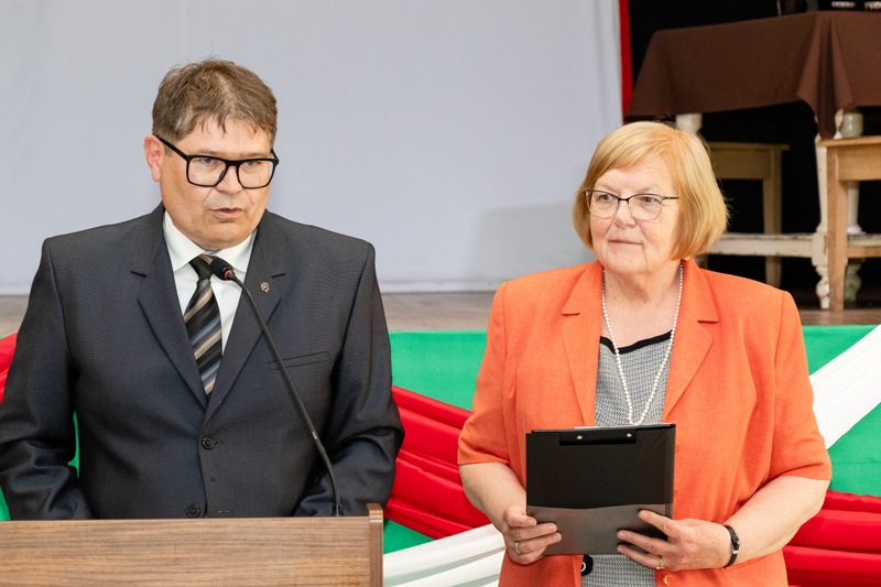 Szülőföldem, Jakabszállás 100 éves lett!