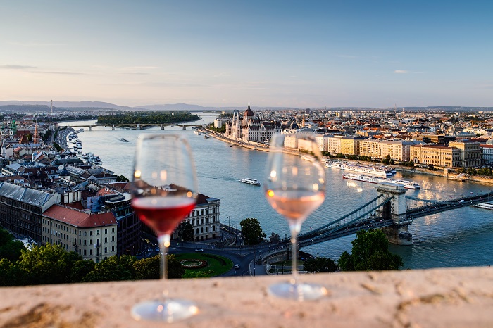 Júliusban is Borszerdák – Magyar Nemzeti Galéria