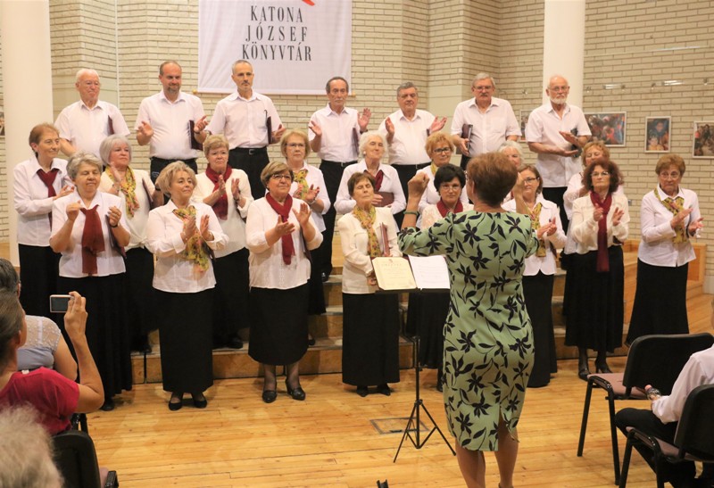 Koncert a kecskeméti arborétumban