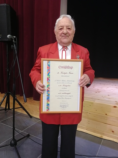 Dr. Kesztyűs Ferenc grafikus, festőművész színes élete