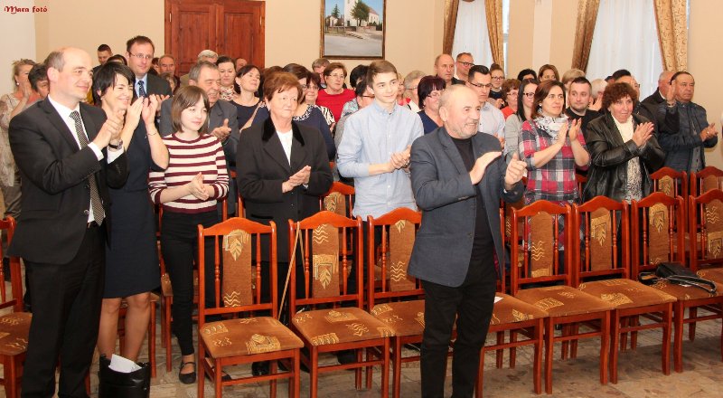 „Egy nagy tehetség – amolyan „igazi” -, harmonikus - vallja Márai Sándor