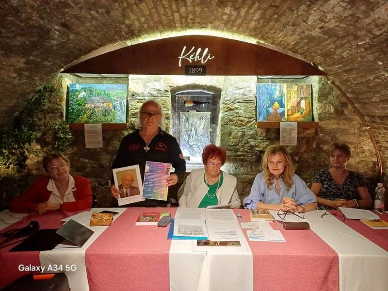 Vendégségben az óbudai Krúdy Körben