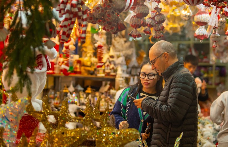 Az adventi készülődéshez a vásárok is hozzátartoznak
