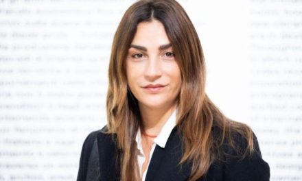 Viola Ardone: A nagy csoda – KÖNYVESPOLC