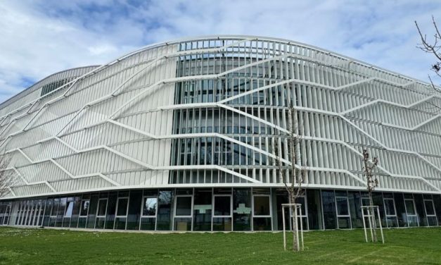 Stabil növekedés és bérfejlesztés a NJE-n