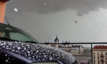 Hogyan óvhatod meg autódat a jégeső kártékony hatásaitól?