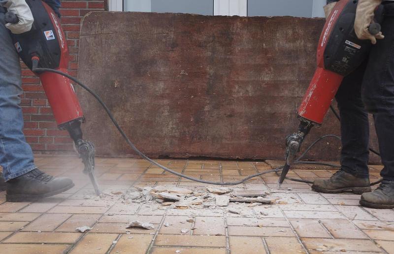 A kisméretű munkagépek nagy lehetőségei: innováció a bontásban