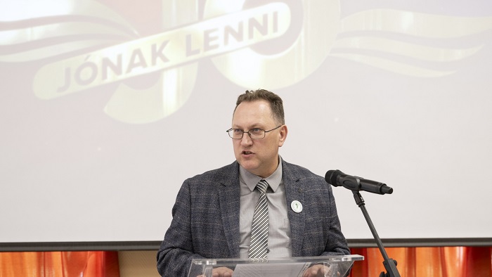 Jónak lenni jó! - Összefogás a kárpátaljai elhagyott, elfelejtett gyermekekért