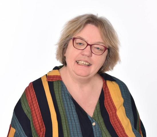 Miklya Luzsányi Mónika: Gaudiopolis, az öröm városa - Könyvespolc