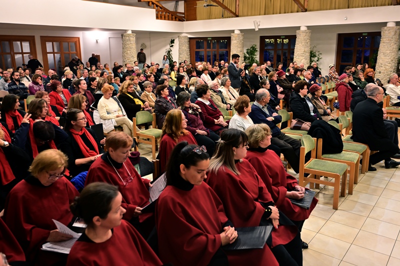 Te Deum az életért, Dóbiás család a zenéért